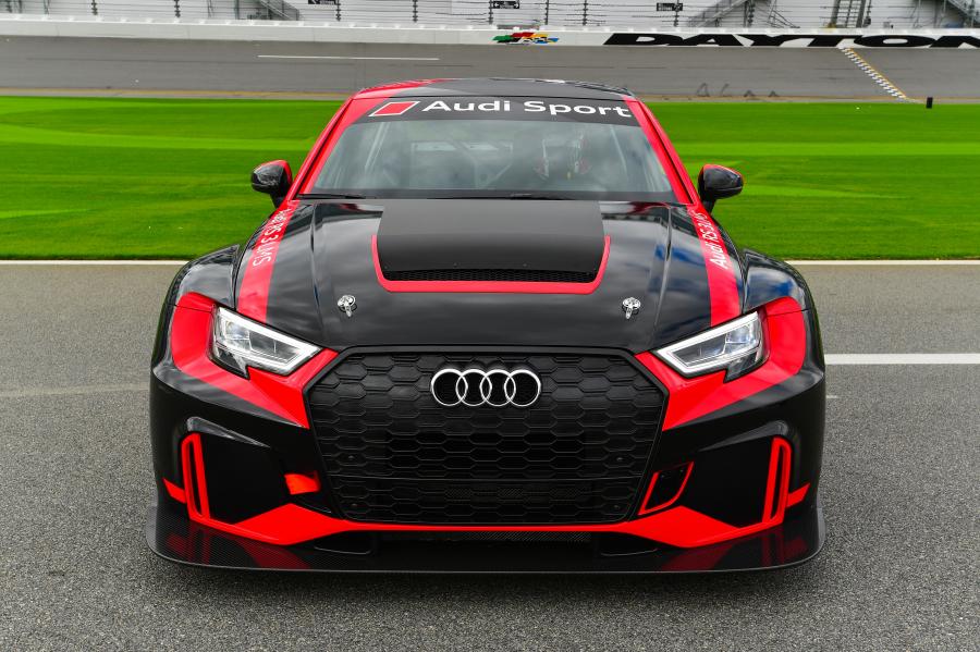  Audi RS3 LMS (8V) 2016 года  (фото 36 из 40)